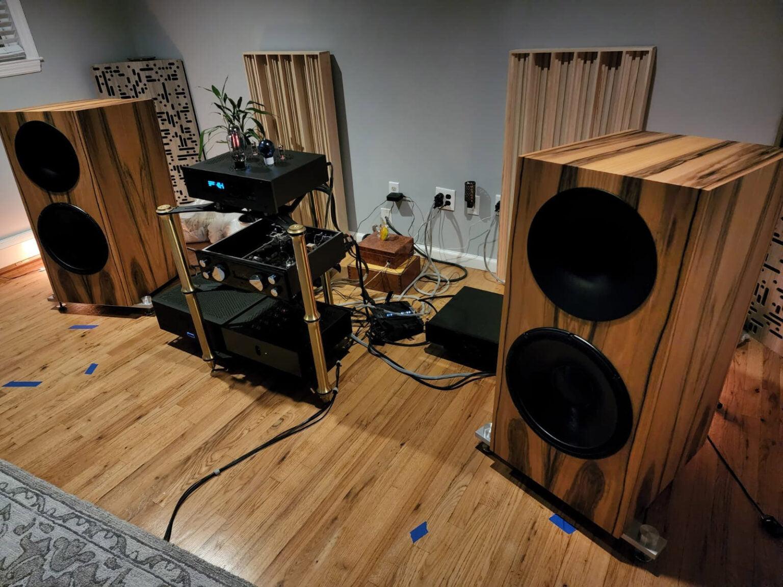 Tobian Sound Systems 15FH Full Range Horn Speaker