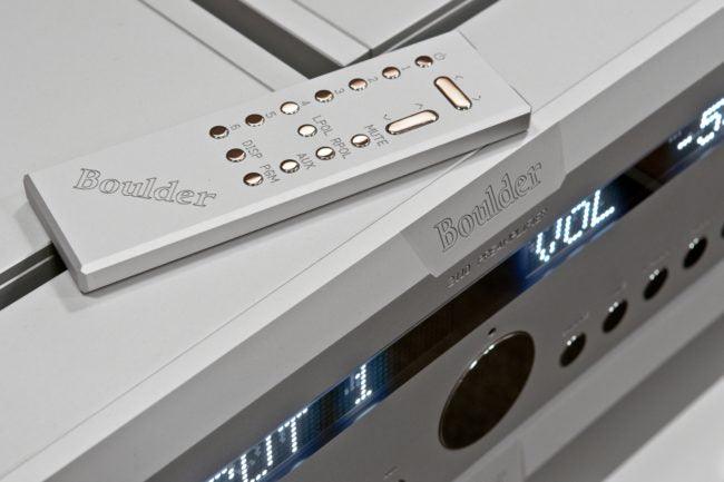 Boulder 2110 Preamplifier