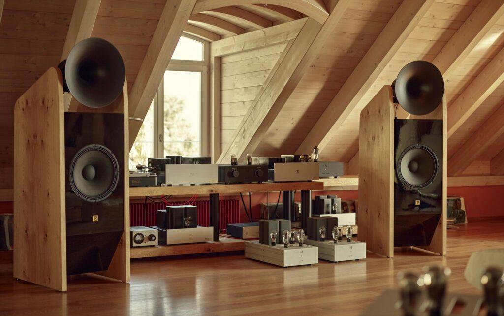 Tobian Sound Systems MA 100 Mono Power Amplifiers