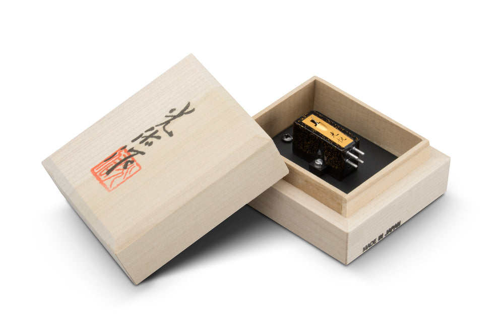 Koetsu Urushi Black MC Phono Cartridge