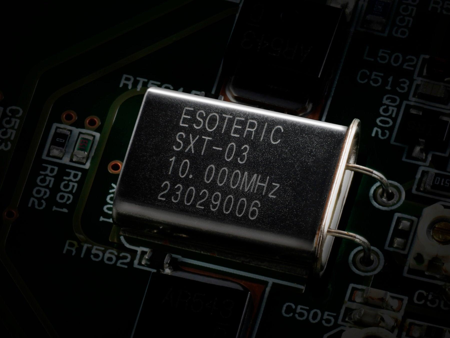 Esoteric G-05 Master Clock Generator