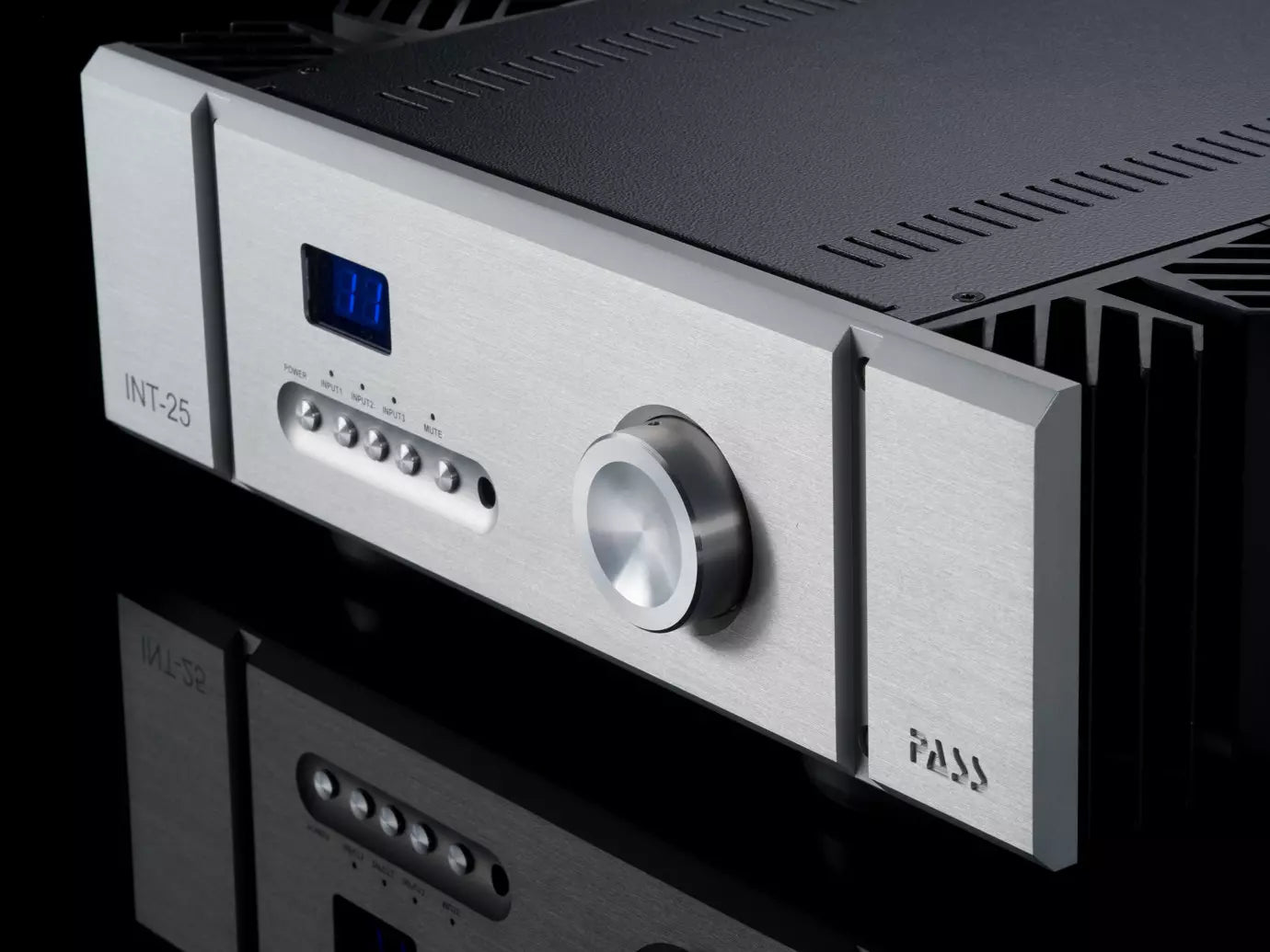 PASS Labs INT-25 Integrated Amplifier - Suncoast Audio