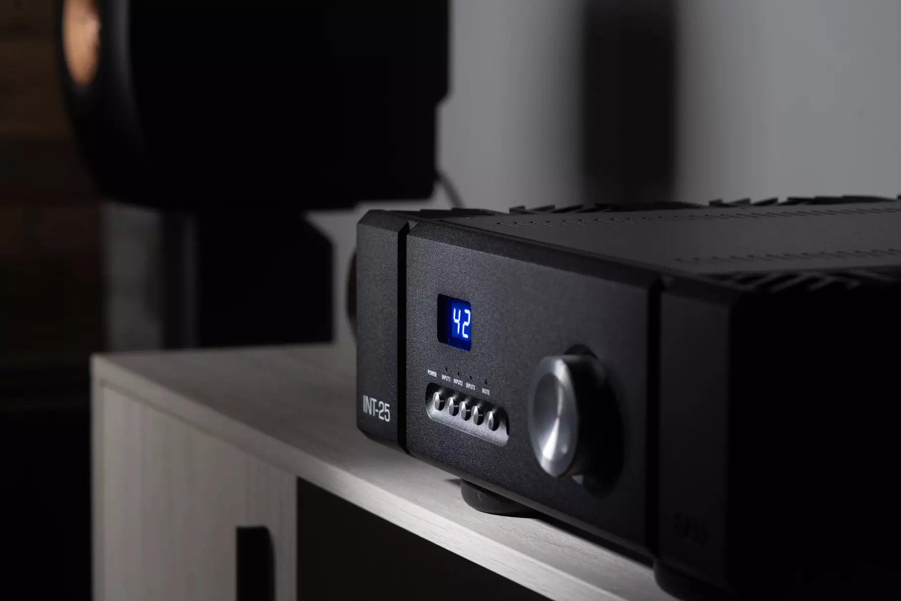 PASS Labs INT-25 Integrated Amplifier