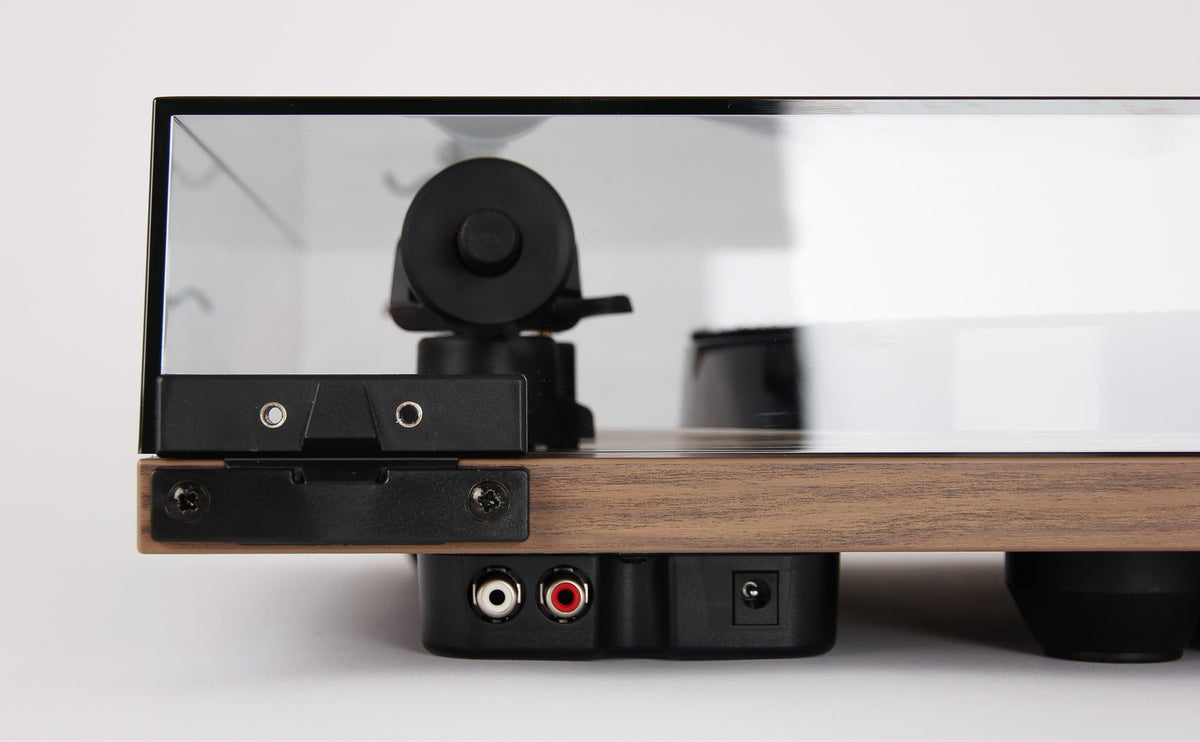 Rega Soft Bundle  Planar 1 &amp; Fono Mini A2D Package