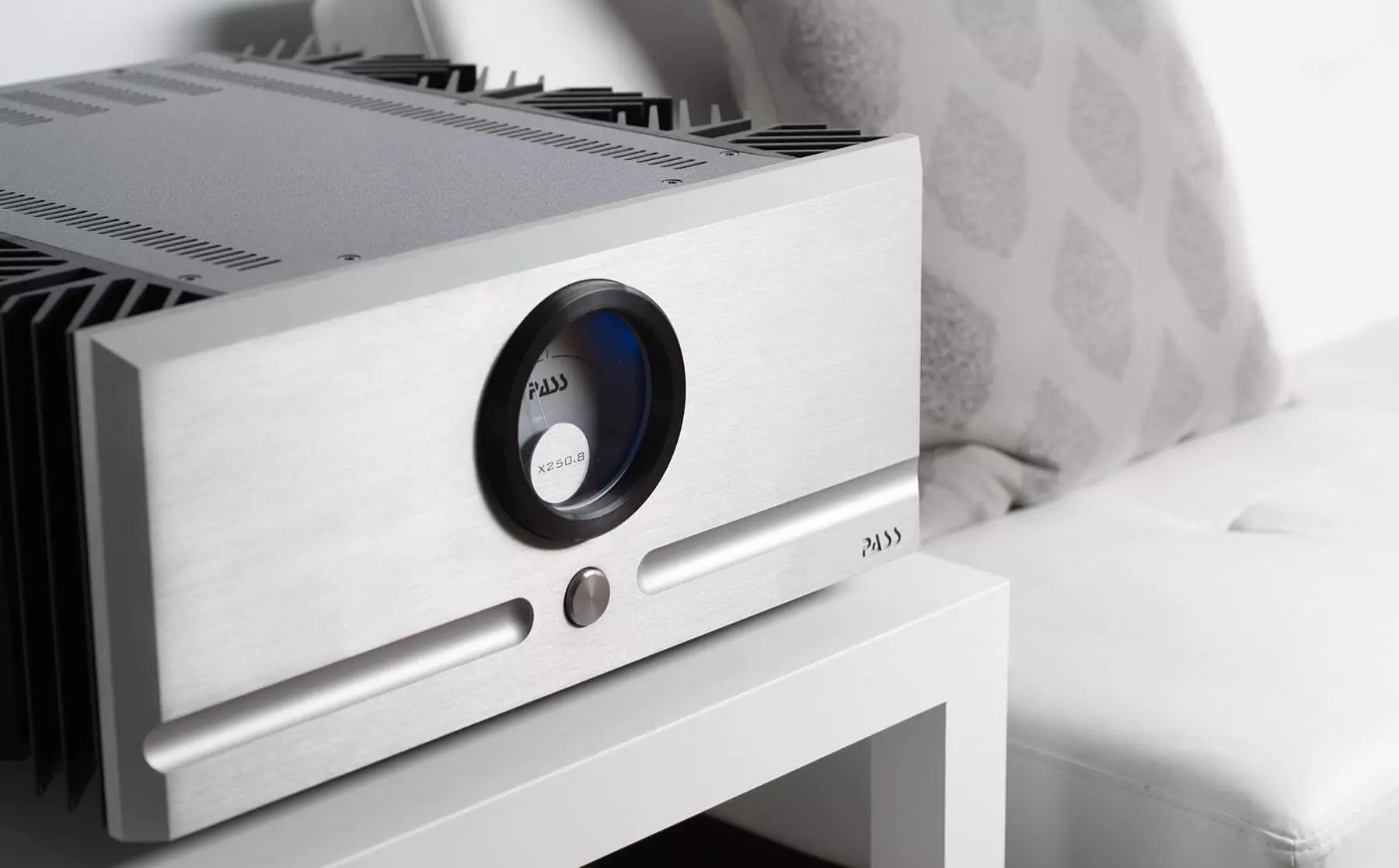 Pre-loved PASS LABS X-250.8