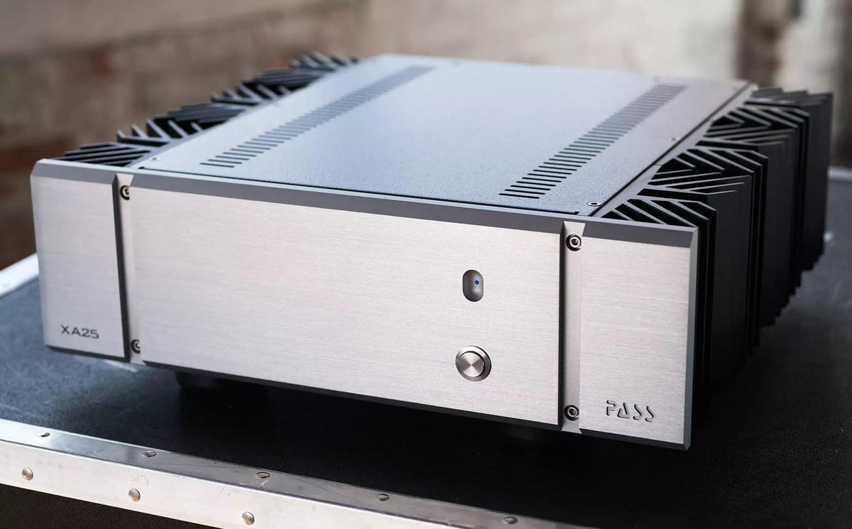 Pass Labs XA25 Stereo Amplifier