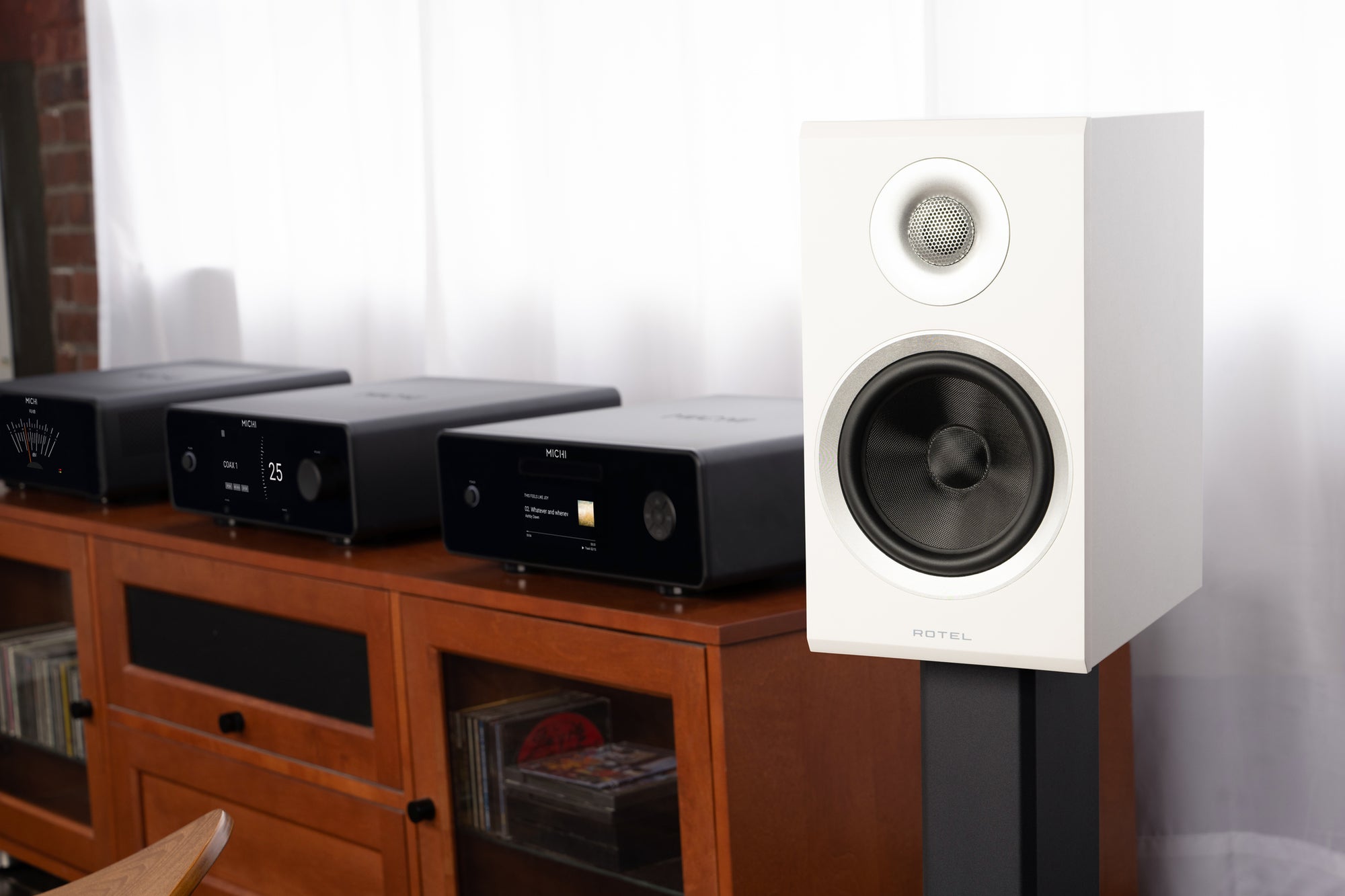 Rotel Amora 5 Loudspeaker (Pair)
