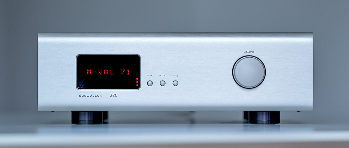 Soulution 326 preamplifier